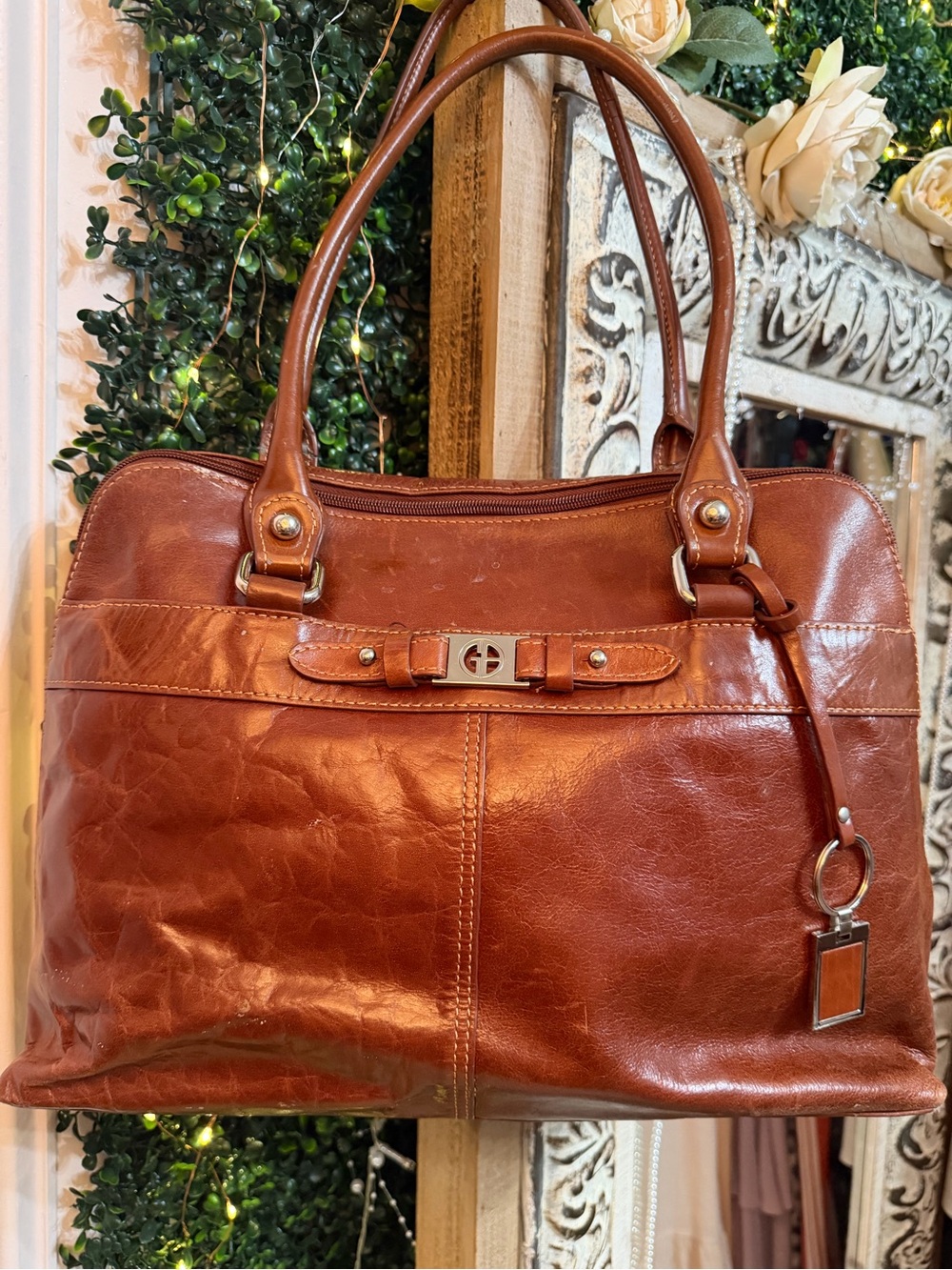 Gianni Bernini Sleek Cognac Leather Tote — Designer-Style Everyday Handbag